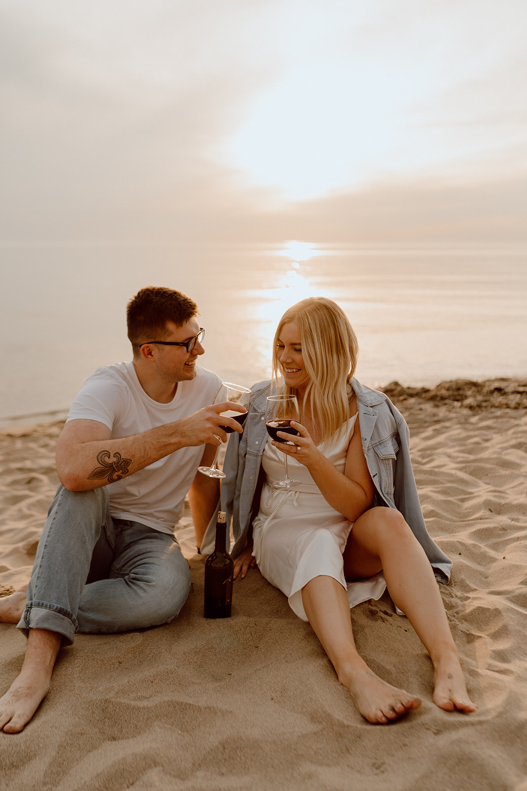 Grand Rapids Beach Engagement. Michigan Engagement Photographer. Grand Rapids Wedding Photographer.
