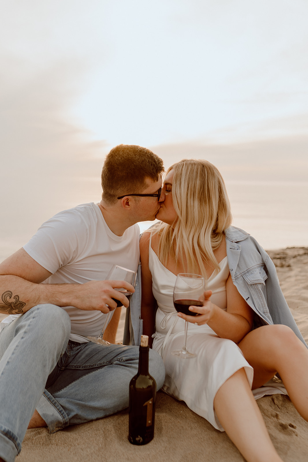 Grand Rapids Beach Engagement. Michigan Engagement Photographer. Grand Rapids Wedding Photographer.