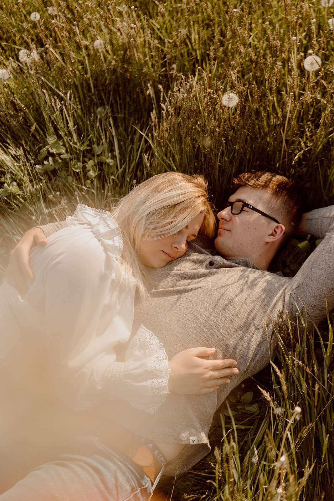 Grand Rapids Beach Engagement. Michigan Engagement Photographer. Grand Rapids Wedding Photographer.