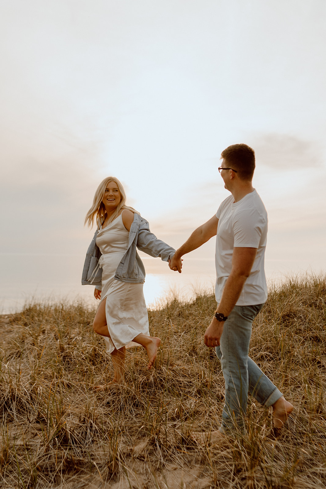Grand Rapids Beach Engagement. Michigan Engagement Photographer. Grand Rapids Wedding Photographer.