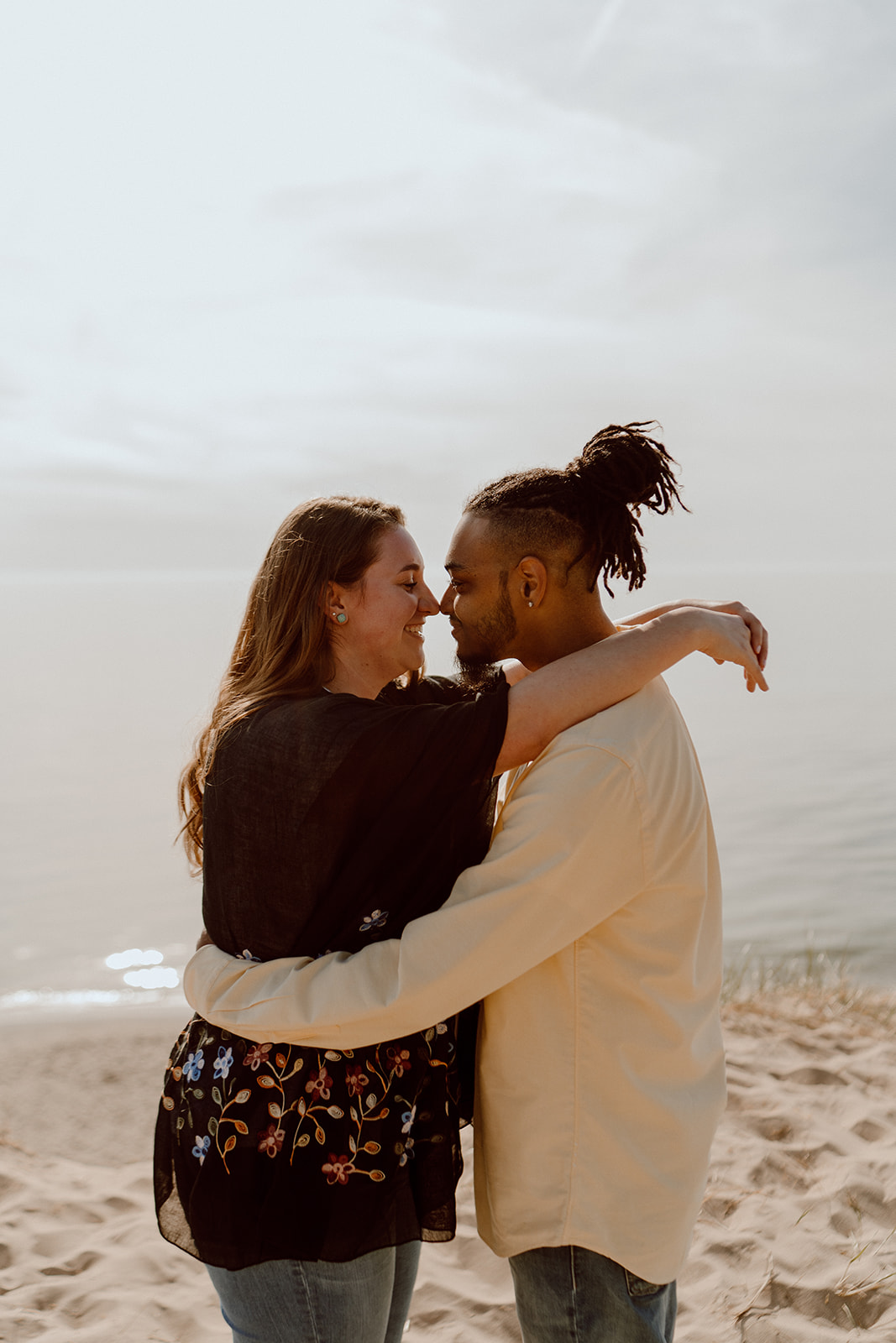 Michigan engagement photographer. Grand Rapids wedding photographer.