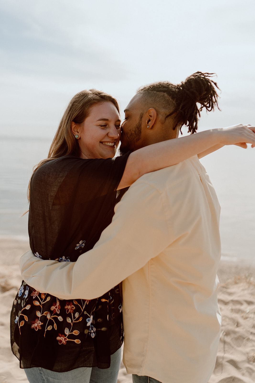 Michigan engagement photographer. Grand Rapids wedding photographer.