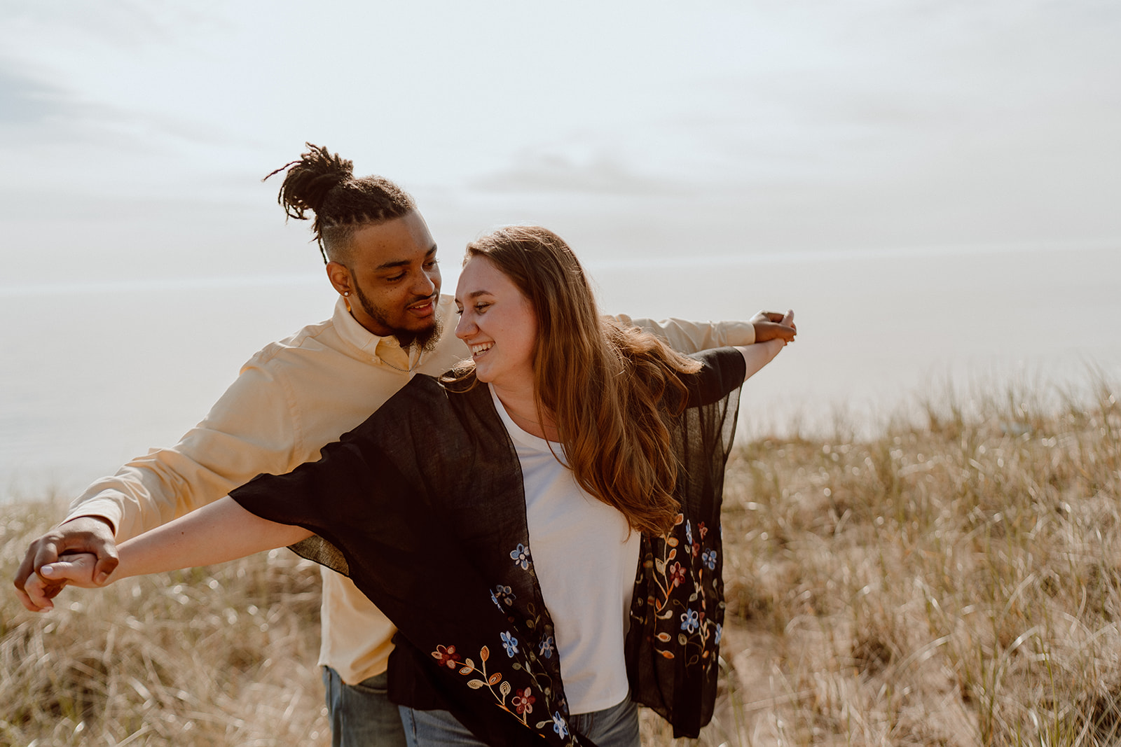 Michigan engagement photographer. Grand Rapids wedding photographer.