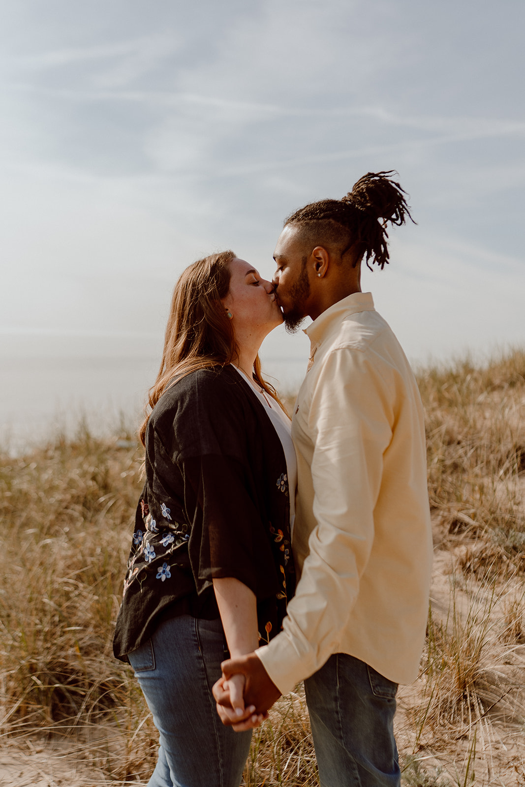 Michigan engagement photographer. Grand Rapids wedding photographer.