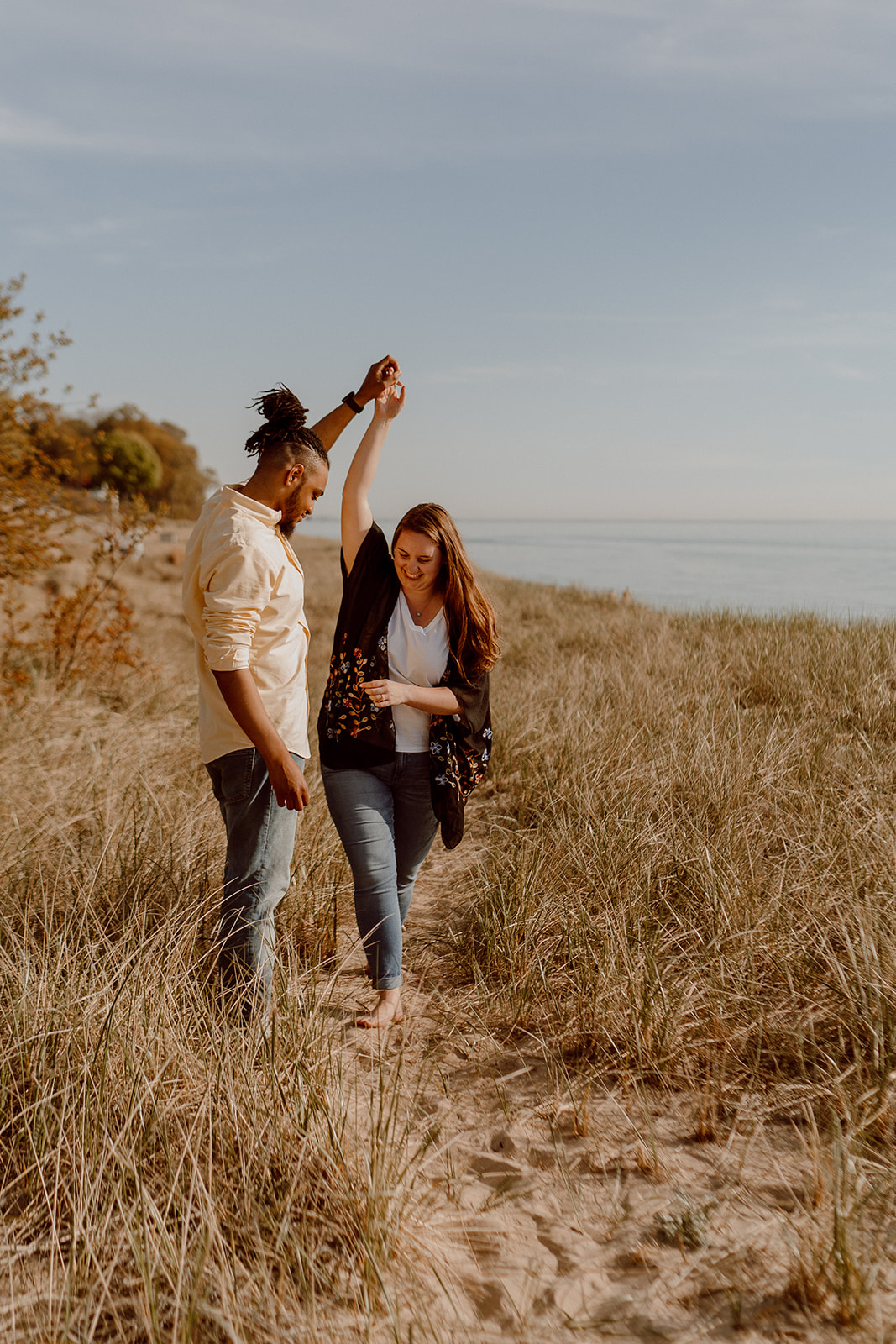 Michigan engagement photographer. Grand Rapids wedding photographer.