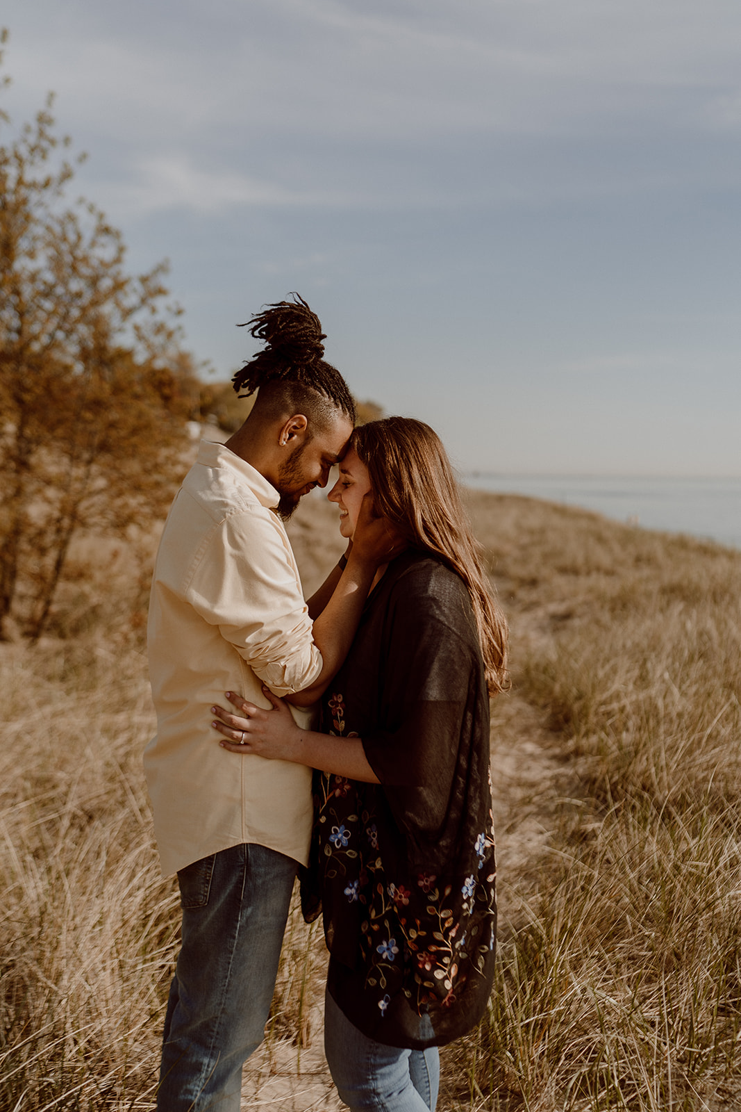 Michigan engagement photographer. Grand Rapids wedding photographer.