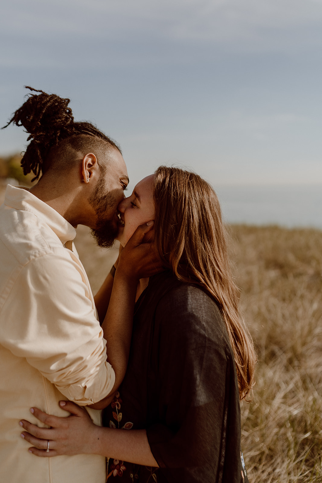 Michigan engagement photographer. Grand Rapids wedding photographer.