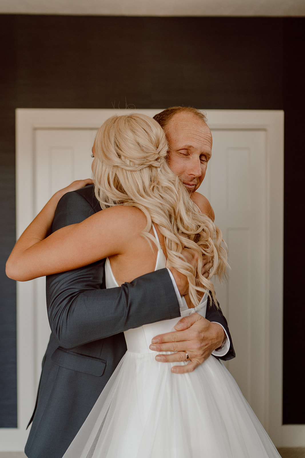 Grand Rapids Wedding Photographer.