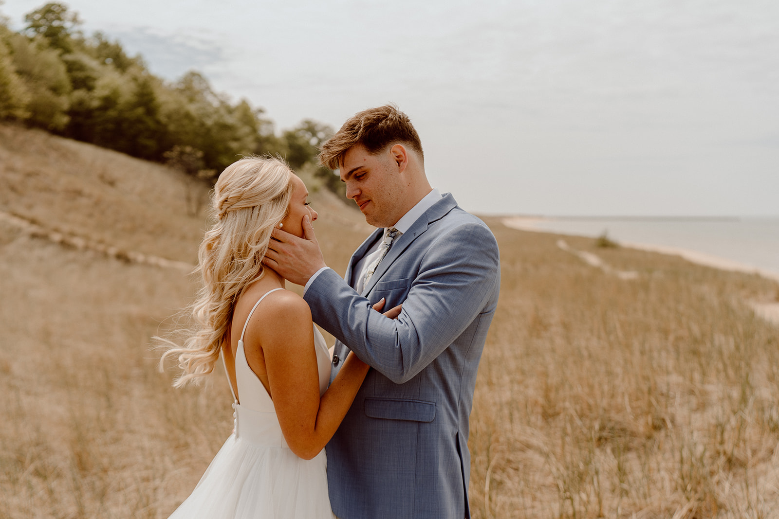 Grand Rapids Wedding Photographer.