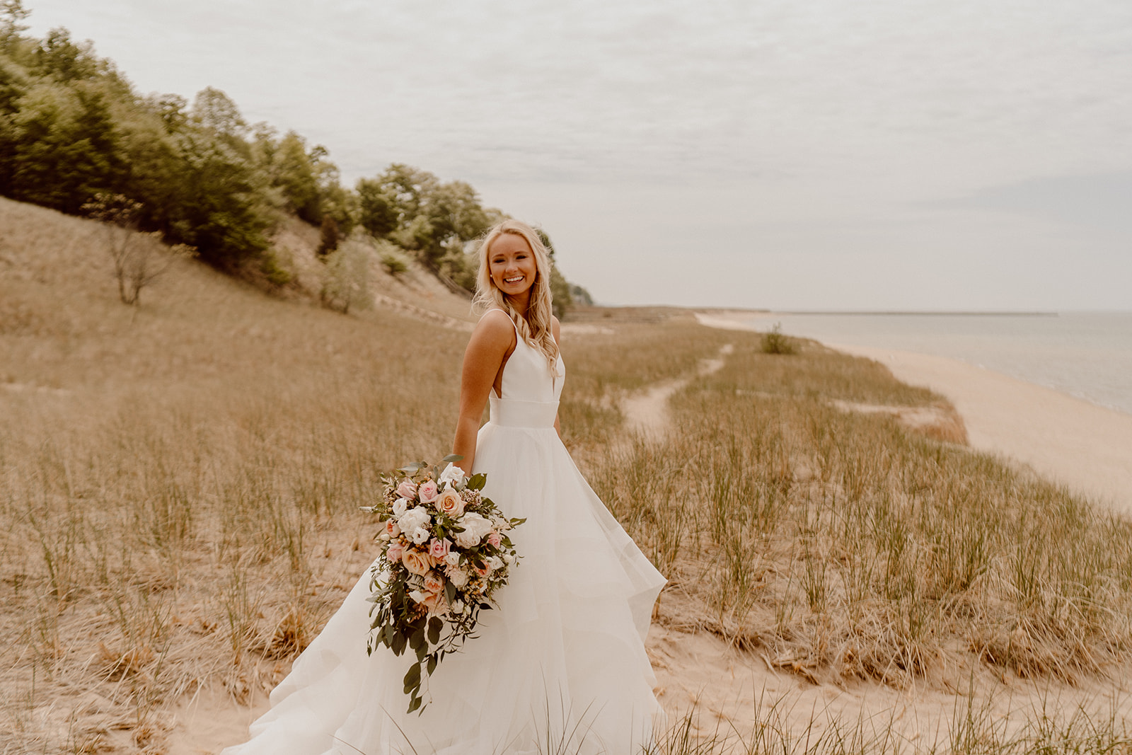 Grand Rapids Wedding Photographer.