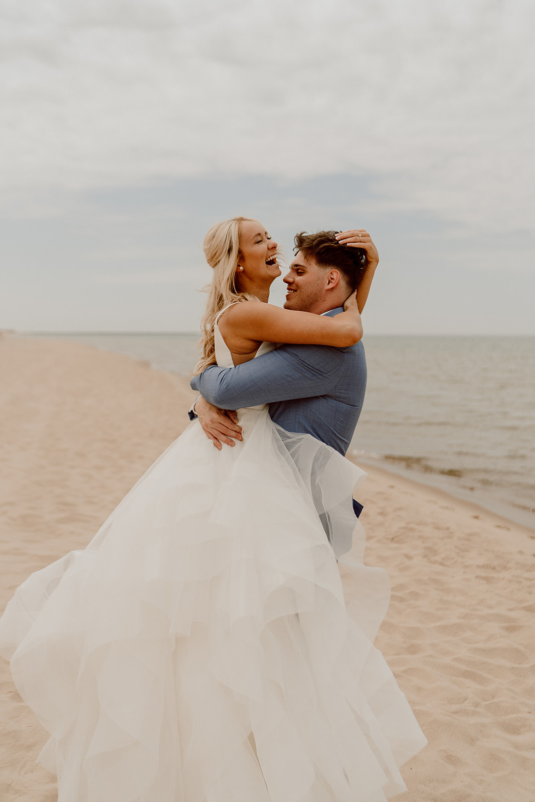 Grand Rapids Wedding Photographer.